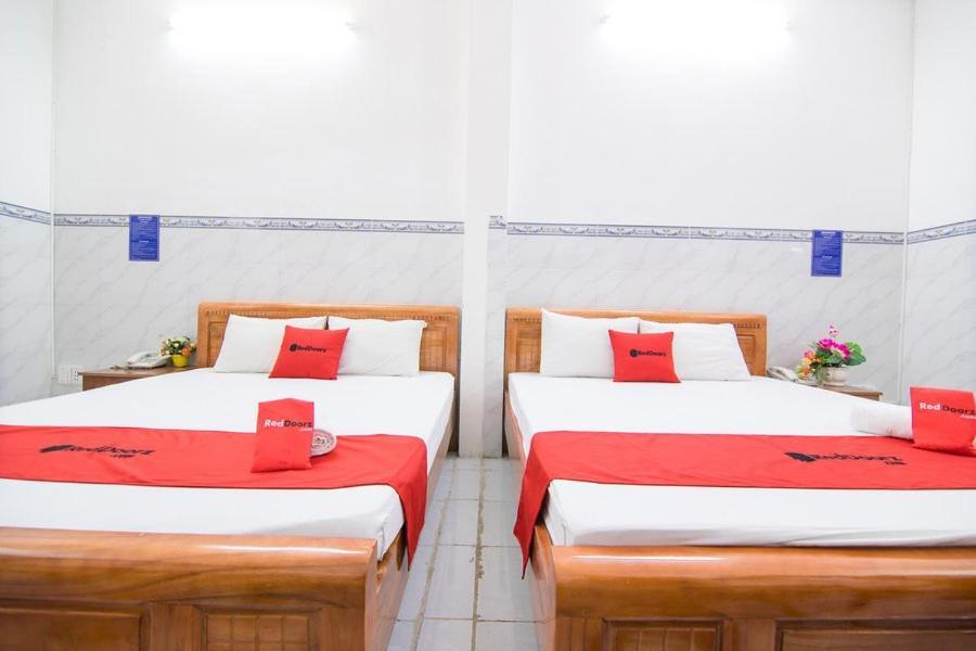 Reddoorz Hoang Tuan Hotel Cidade de Ho Chi Minh Exterior foto