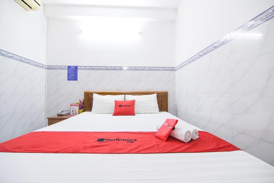 Reddoorz Hoang Tuan Hotel Cidade de Ho Chi Minh Exterior foto