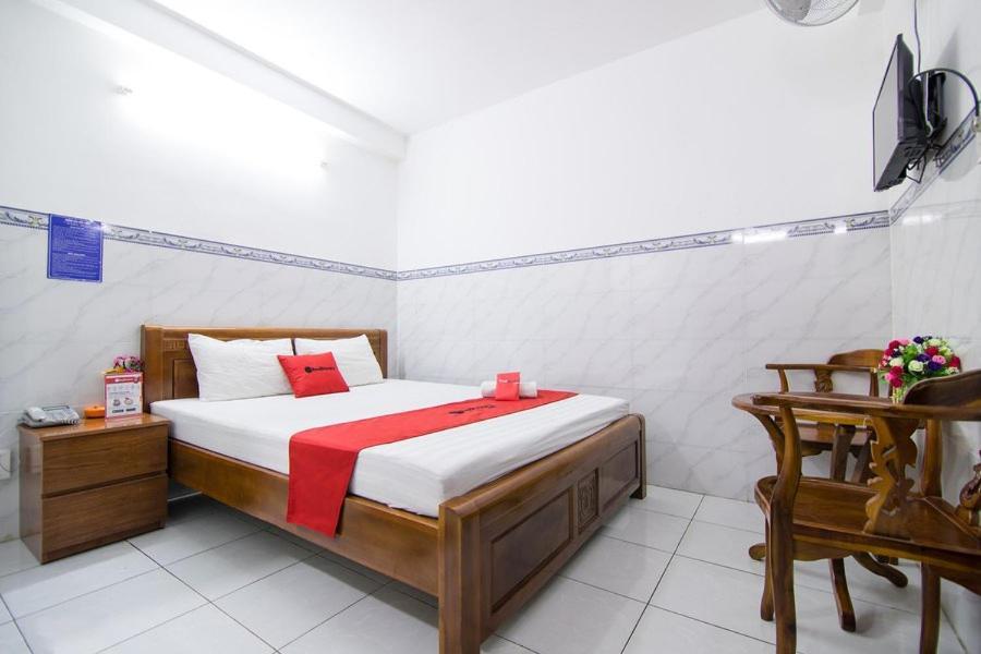 Reddoorz Hoang Tuan Hotel Cidade de Ho Chi Minh Exterior foto